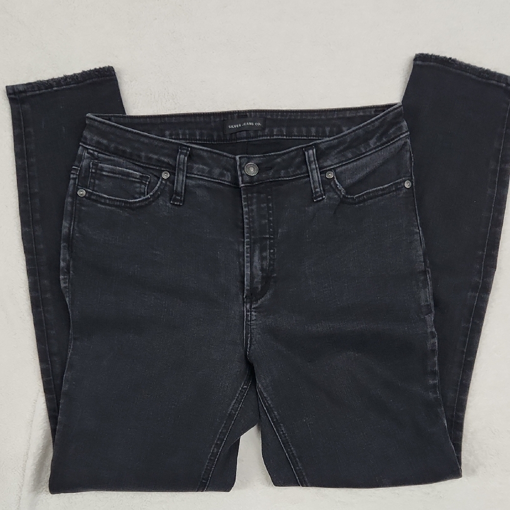 Silver Jeans Black Skinny Jeans with Classic Design